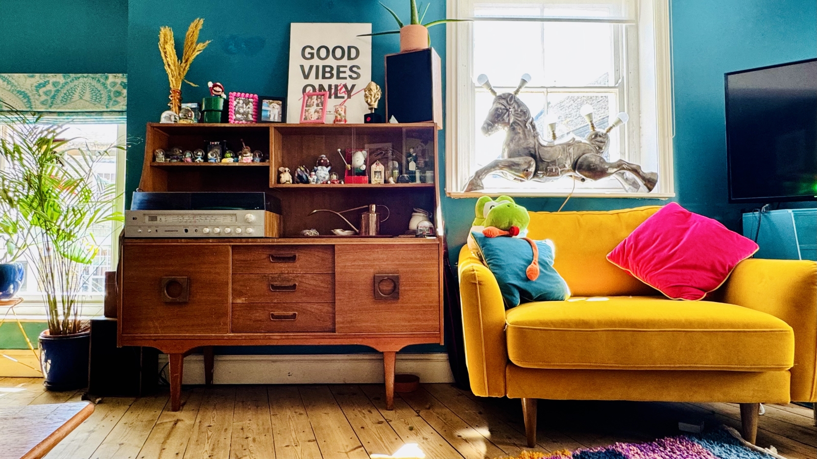 Colourful abode in the heart of Margate U.K.