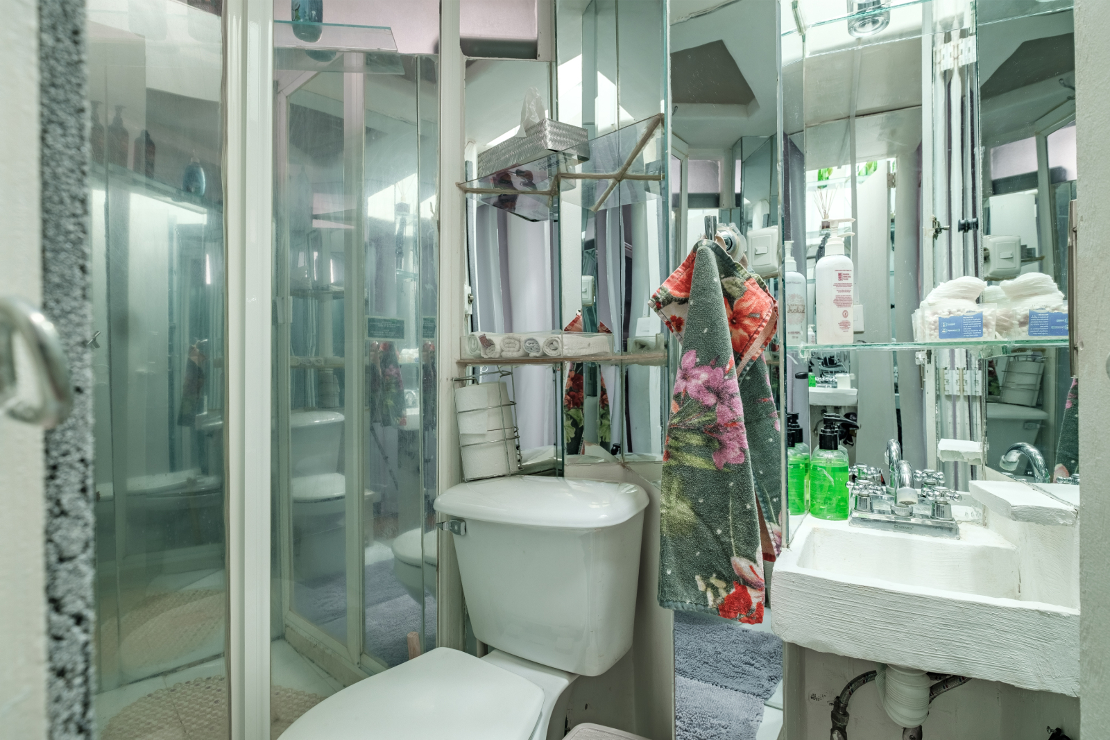 small shared bathroom for triple room