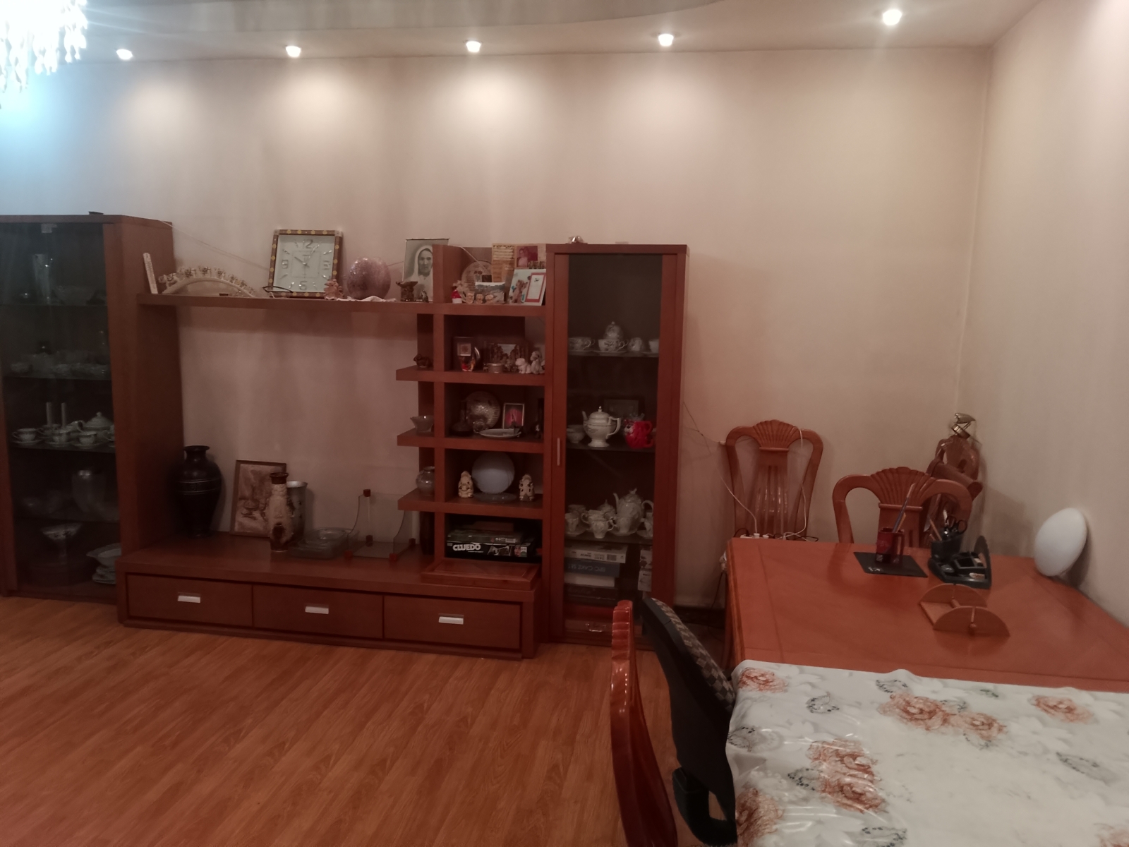 Comfy 3BR House with Garden in Gated Area in Almaty