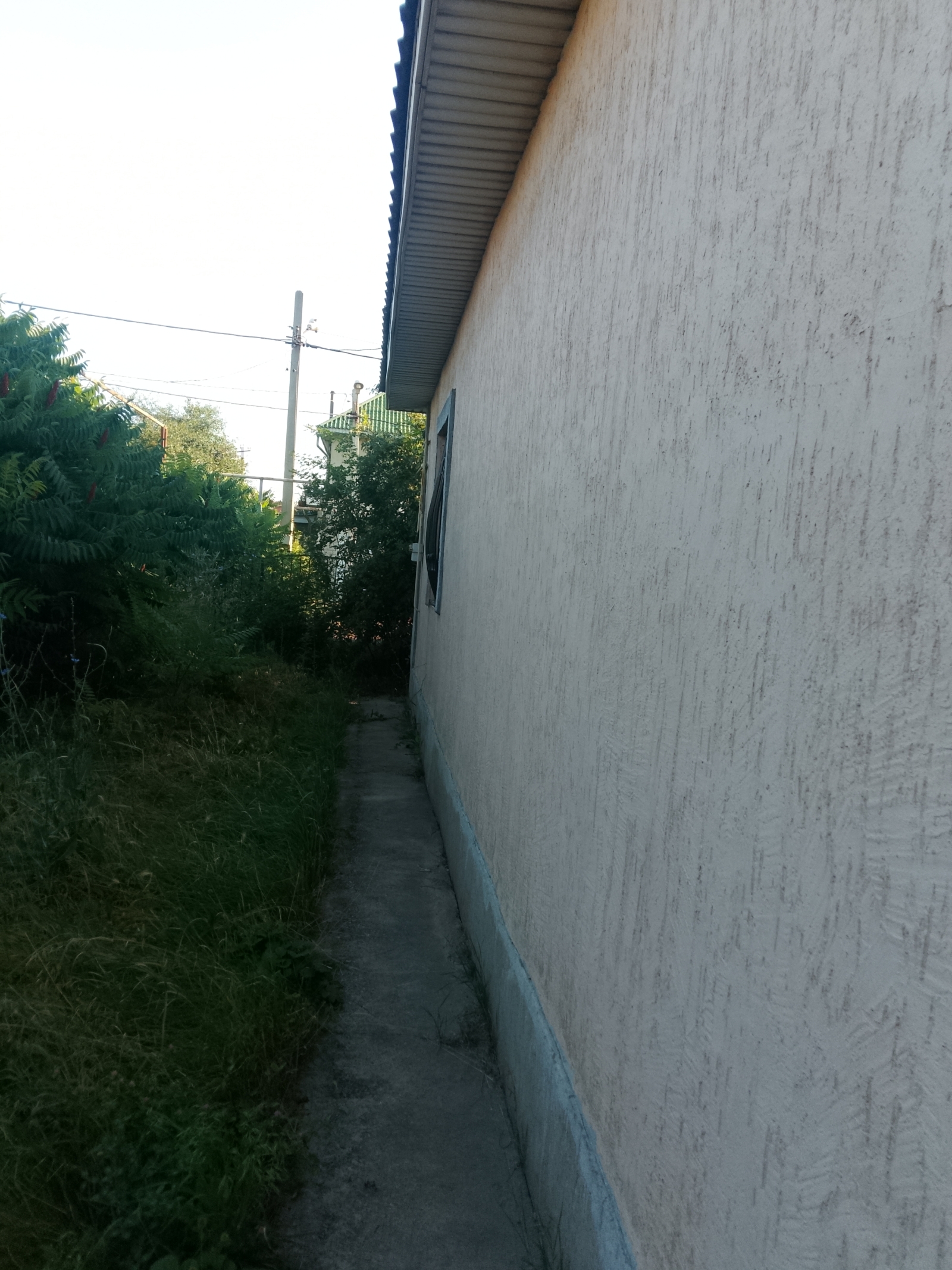 Comfy 3BR House with Garden in Gated Area in Almaty