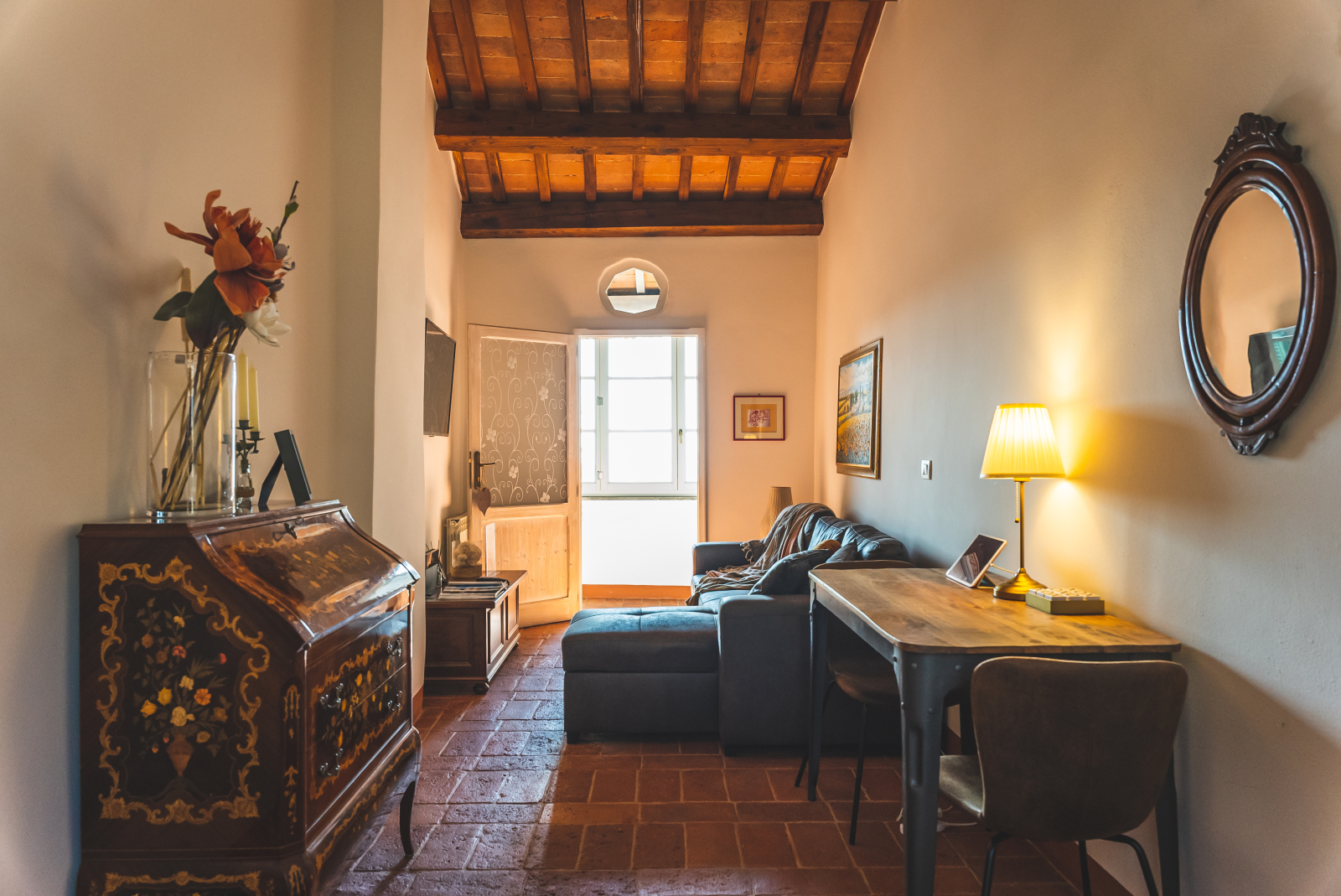 Historisch huis met uitzicht op het Toscaanse platteland