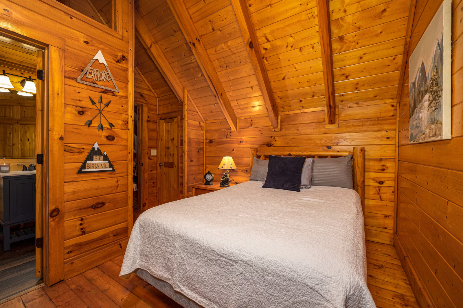 Cabaña privada Creek | Jacuzzi | Sala de Juegos | Cerca de Dollywood ⭐