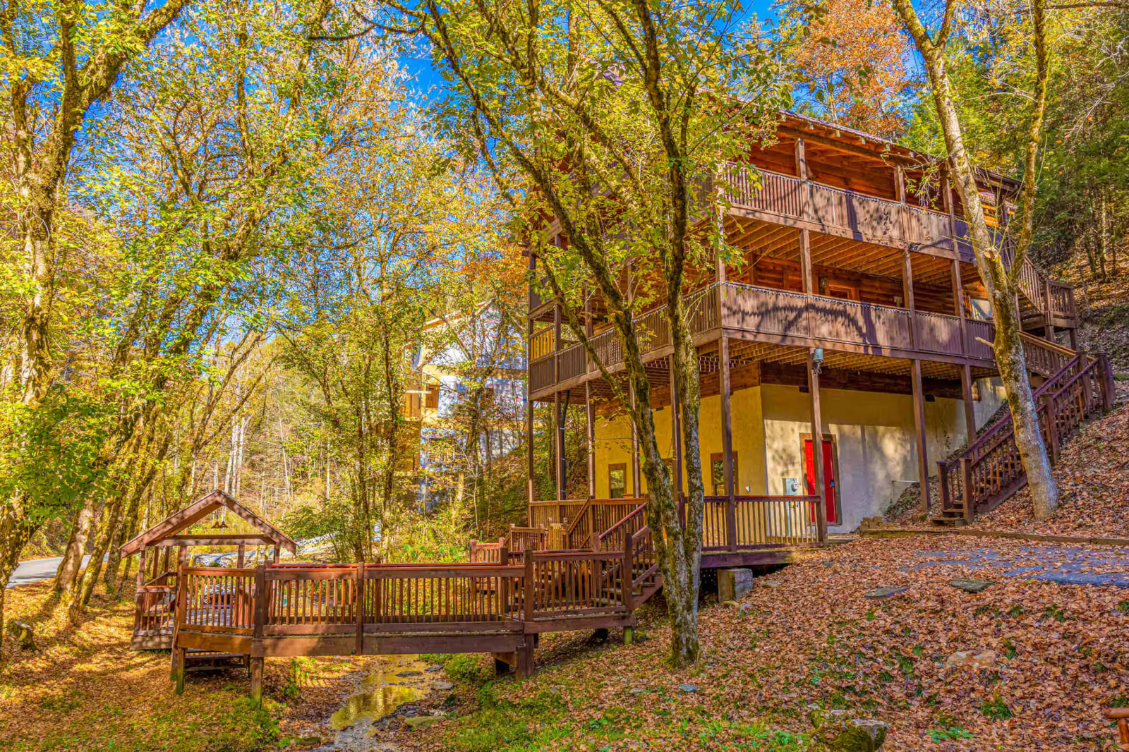 Cabaña privada Creek | Jacuzzi | Sala de Juegos | Cerca de Dollywood ⭐