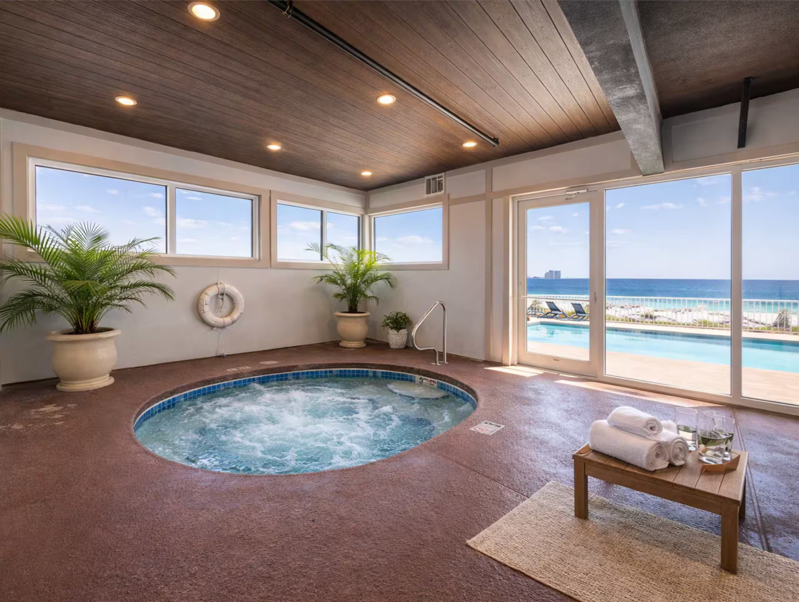Direct Beachfront • Massive Balcony • Pool & Spa