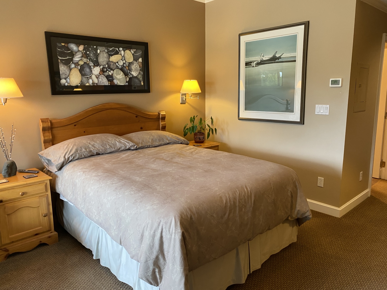 Miraloma Studio Penthouse Suite