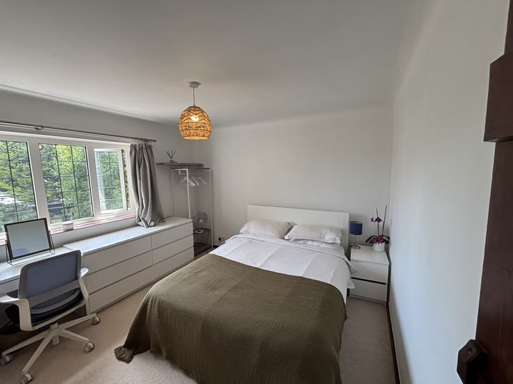Prachtig karaktervol huis met 4/5 slaapkamers op een privéstrandlandgoed, West Sussex, handig voor Goodwood.