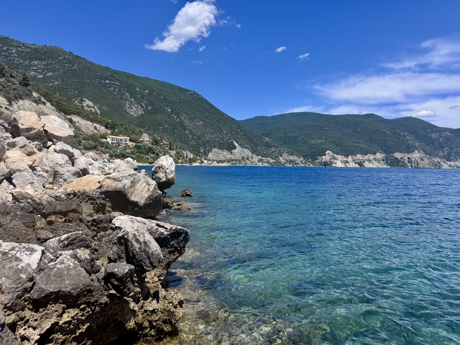 Waterfront Greek Villa with pool and private beach