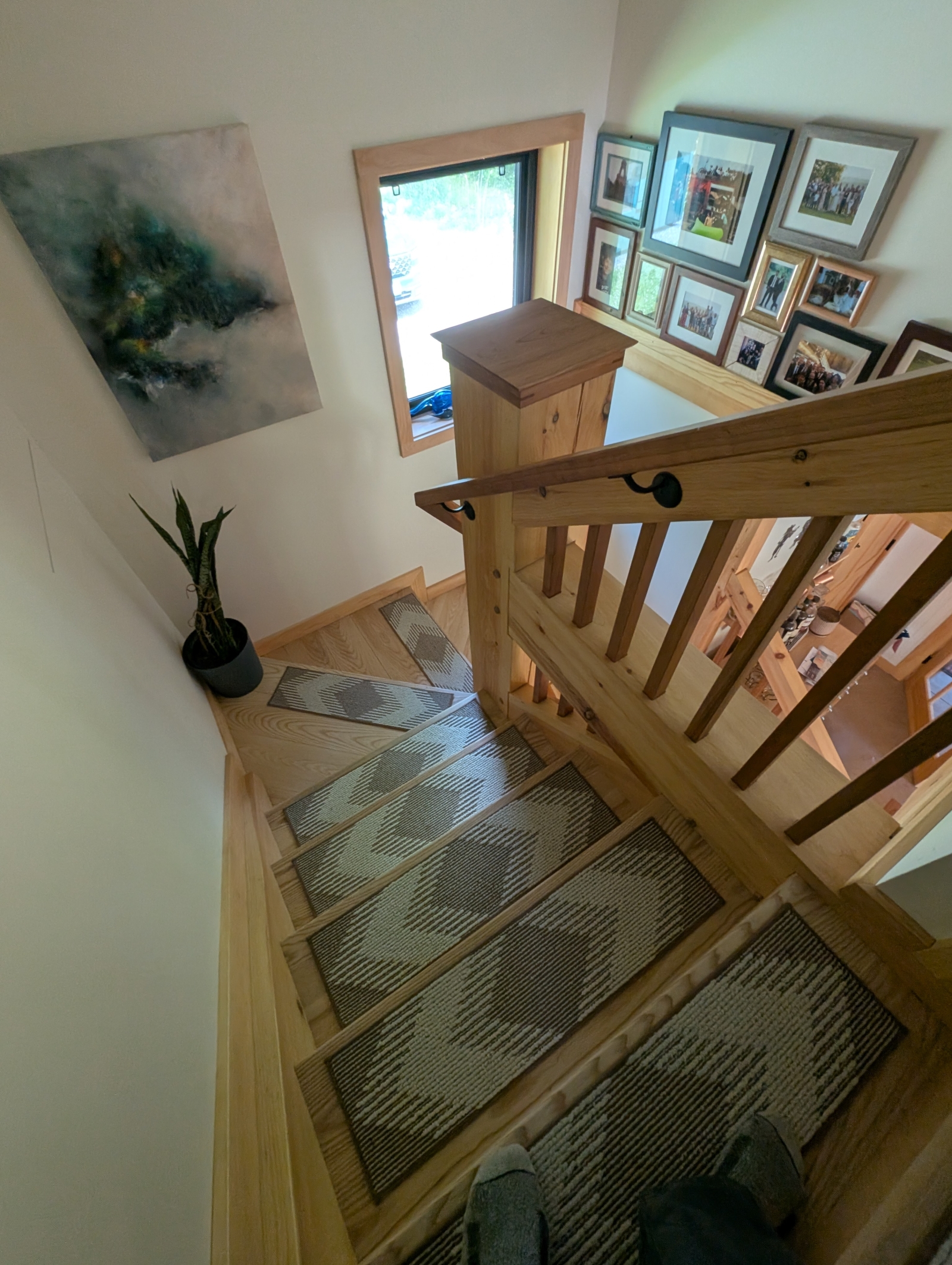 Staircase landing