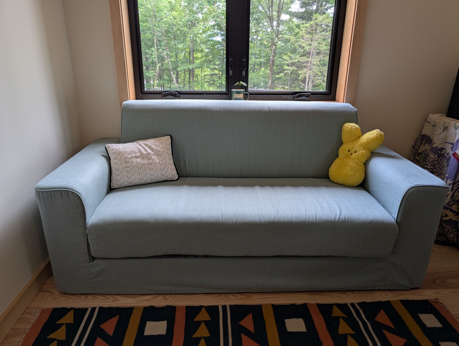 Bed in couch mode