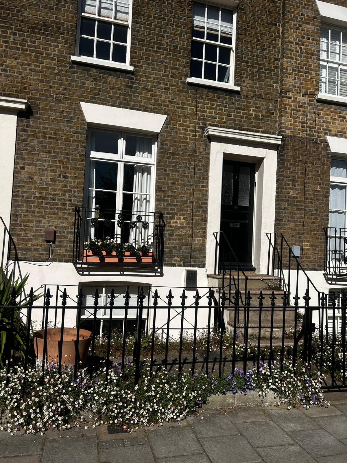 Grade II listed Georgian terrace in historic garden square, close to the Houses of Parliament