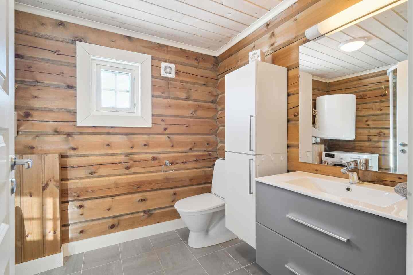 Charming cottage in Norways Sunnmore Alps