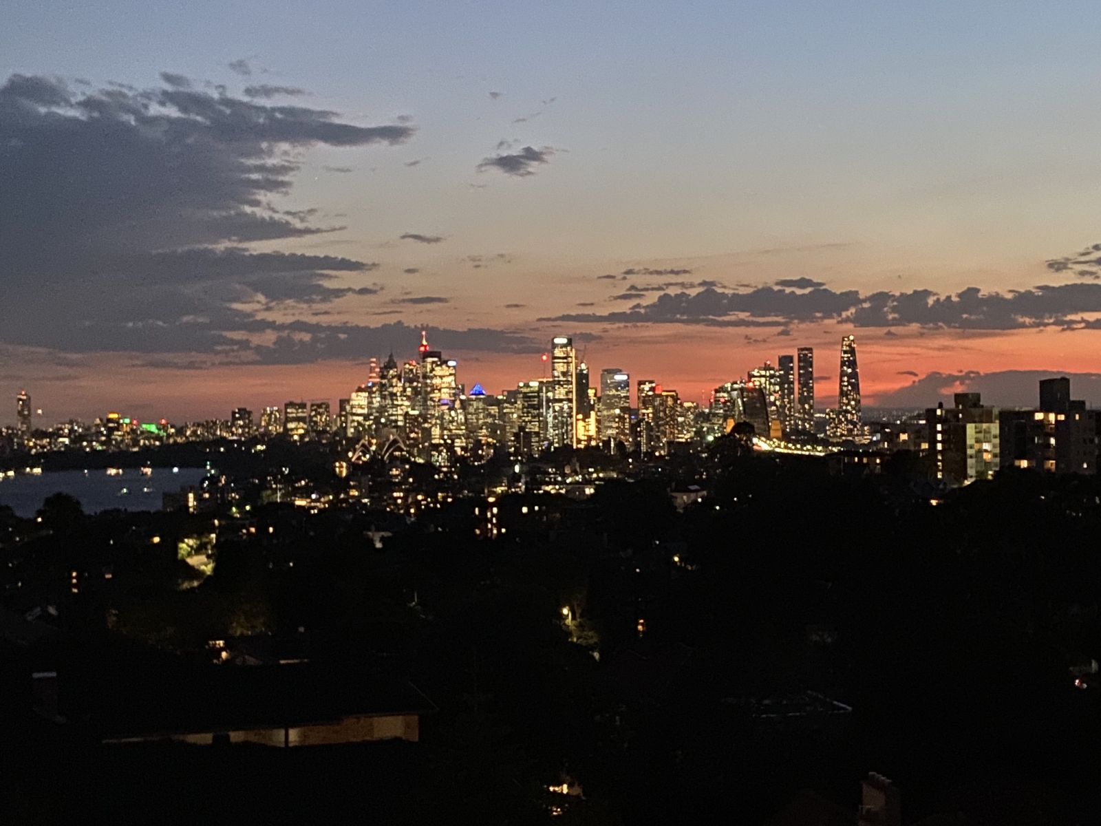 Sydney million dollar views 2 bedroom Apartment