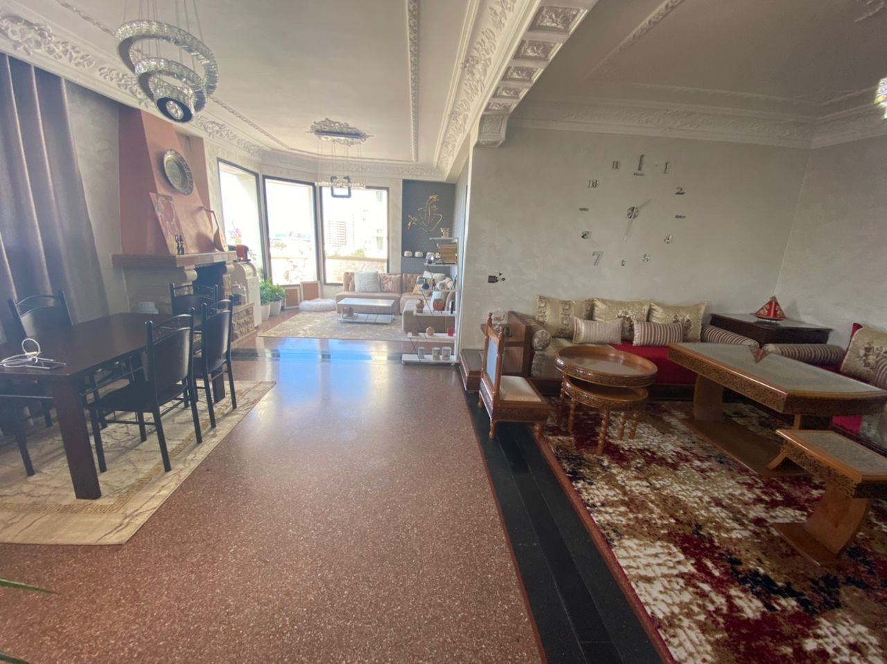 Spacious two-bedroom apartment with panoramic views in central Casablanca