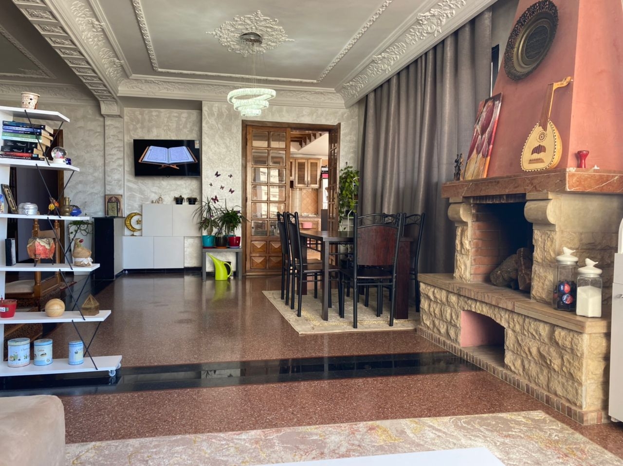 Spacious two-bedroom apartment with panoramic views in central Casablanca