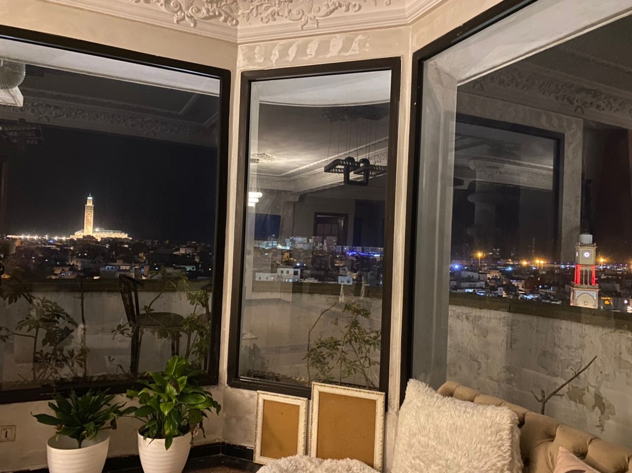 Spacious two-bedroom apartment with panoramic views in central Casablanca