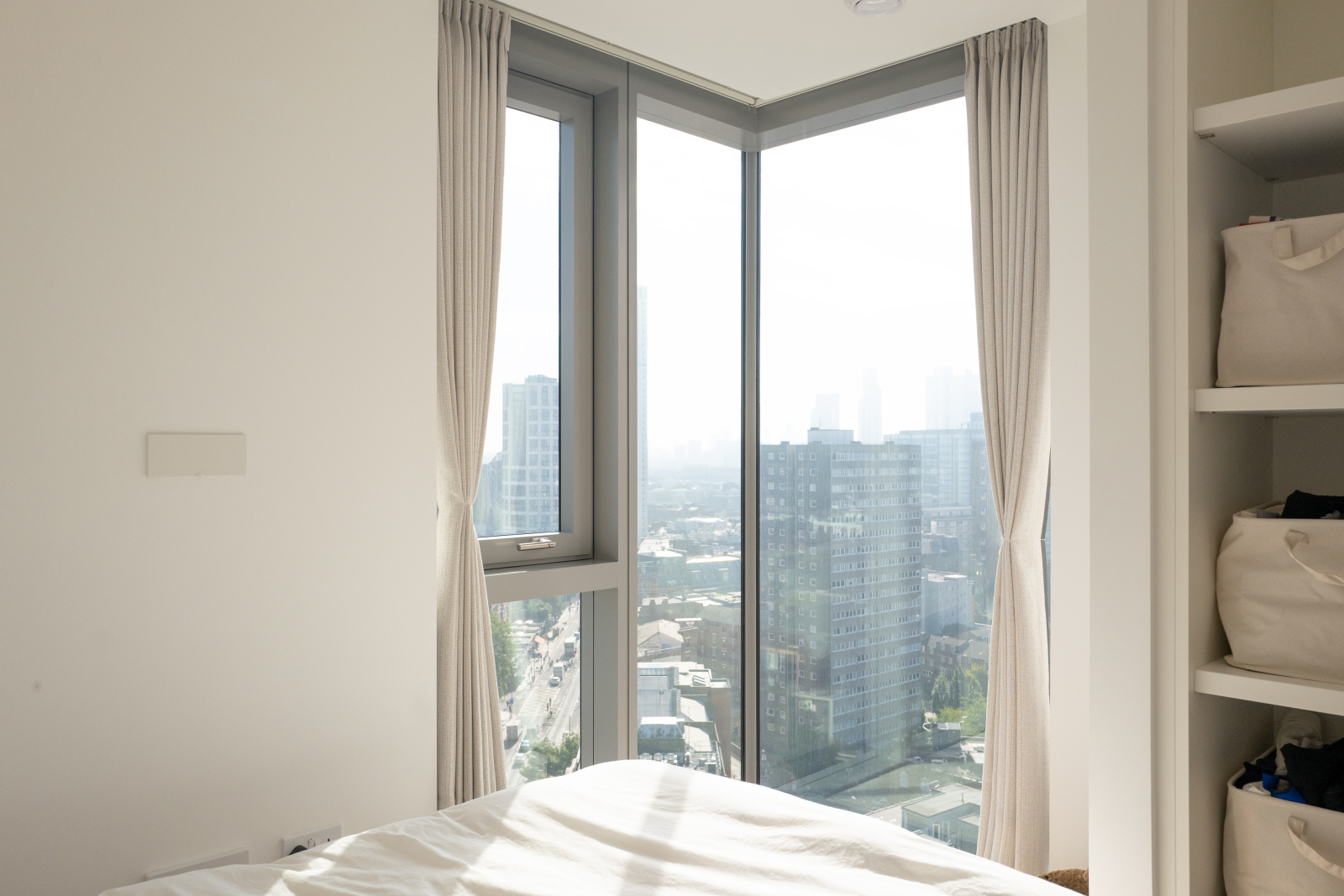 Sunny Modern Flat at the heart of London