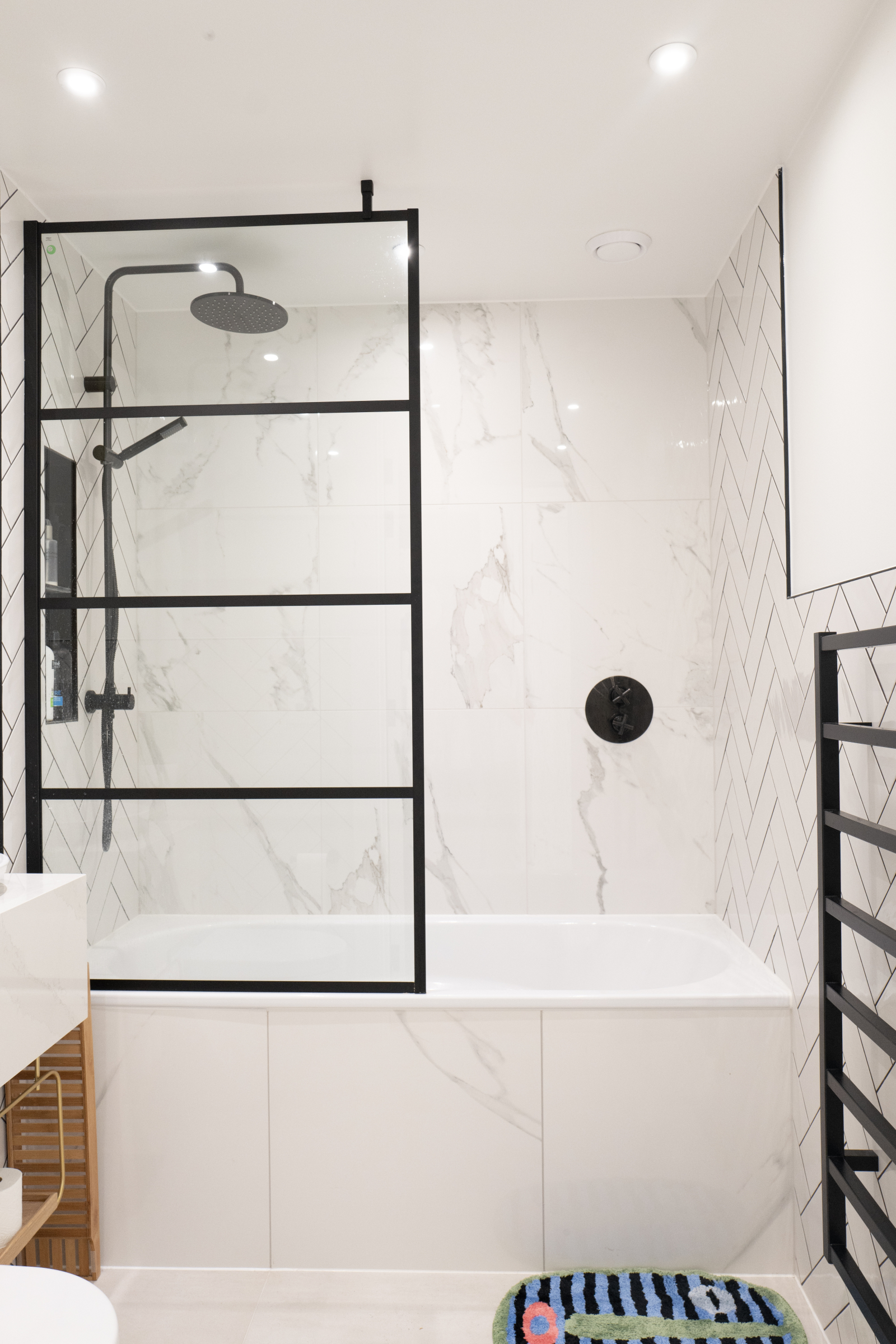 Sunny Modern Flat at the heart of London