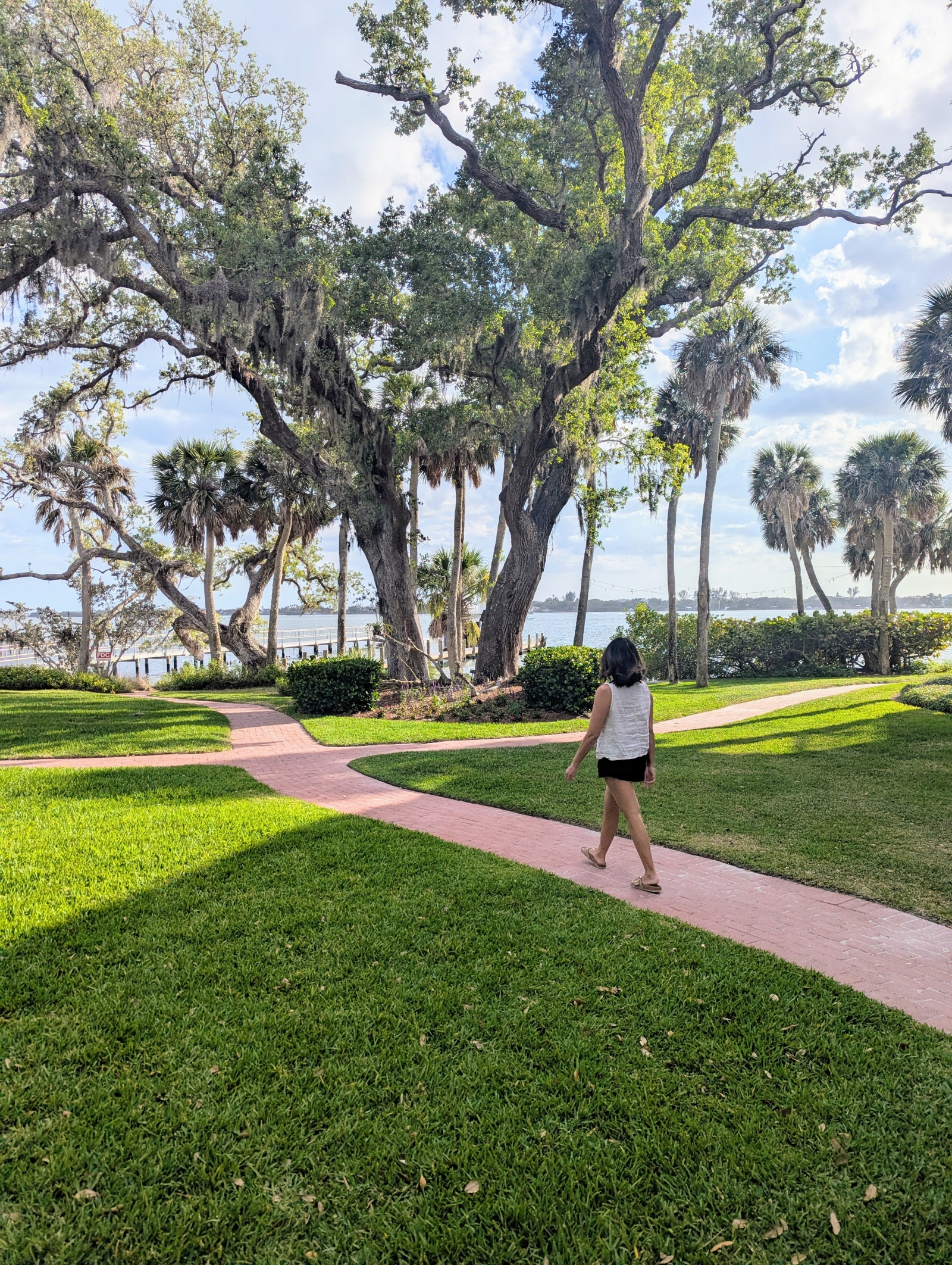 Bay Walk Retreat cerca de Siesta Key – Caminando hasta el muelle, parques y bar tiki