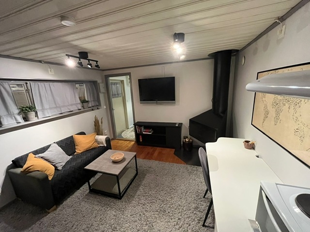 Klein studiohuisje met open haard