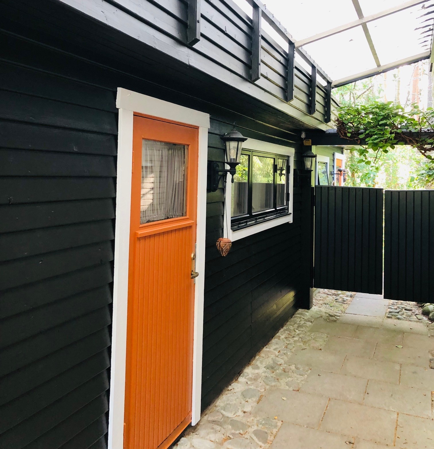 Klein studiohuisje met open haard