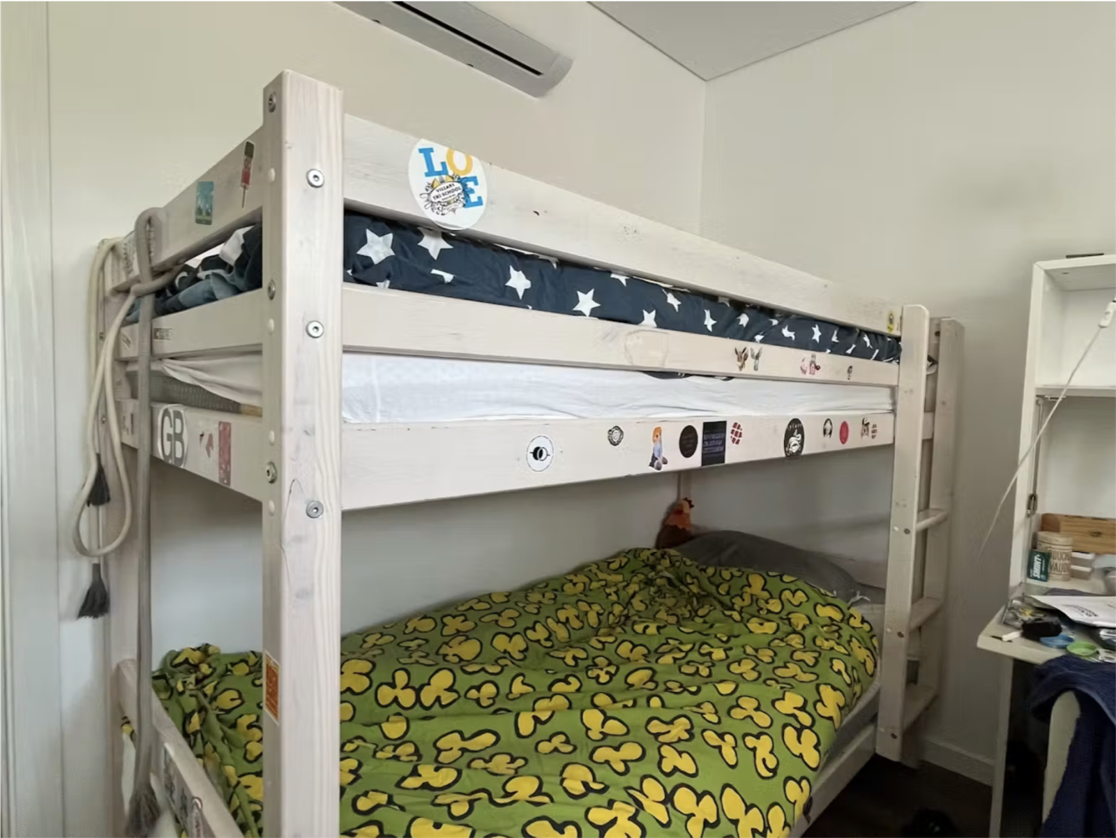 Kids bedroom