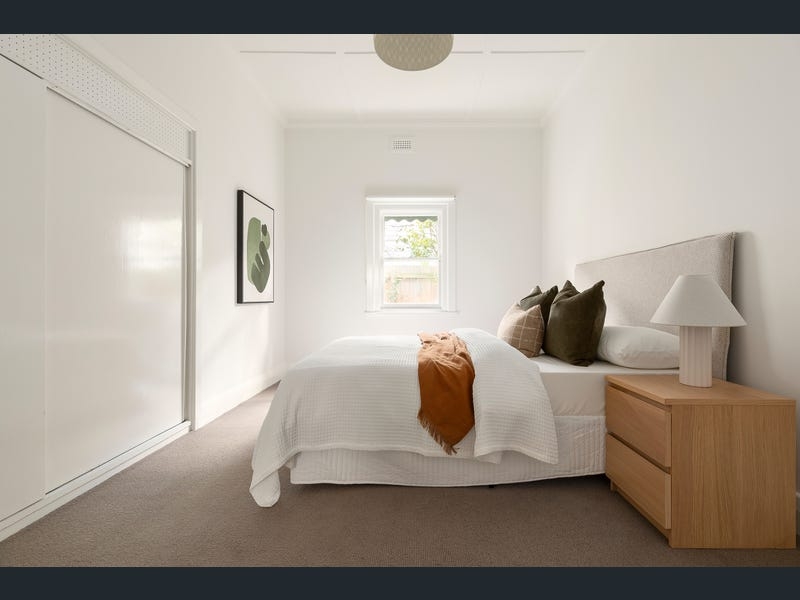 Charming Character Home, Moments from Hampton Beach