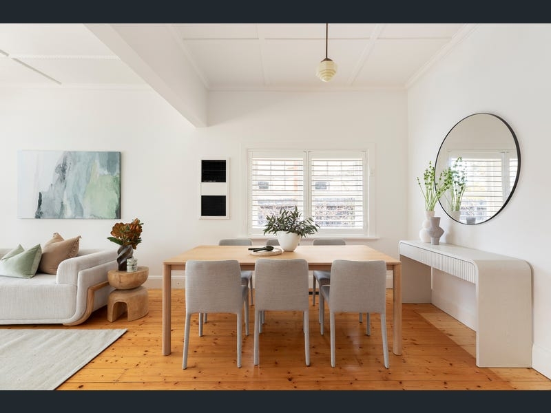 Charming Character Home, Moments from Hampton Beach