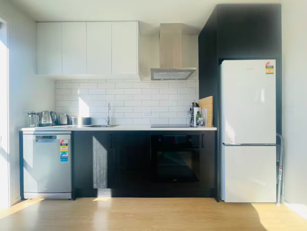 1 Bedroom Self Contained Unit