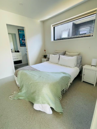 1 Bedroom Self Contained Unit
