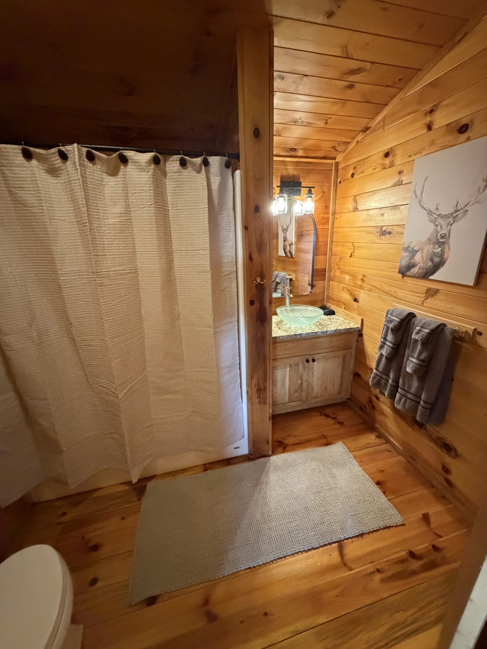 Unicorn Log Cabin on top of Mountain