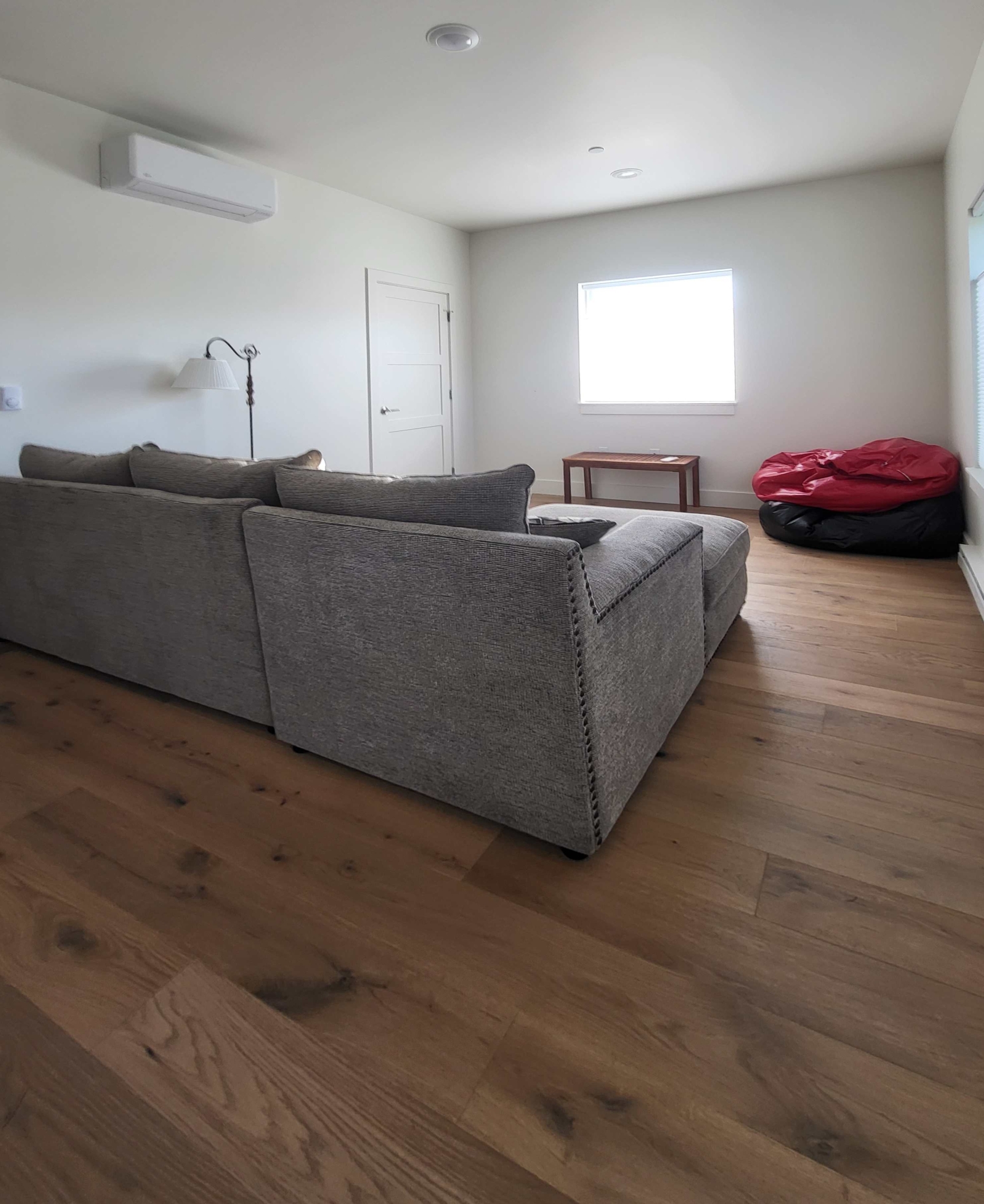 Casa moderna em Bozeman com fácil acesso a Yellowstone e aventuras ao ar livre empolgantes à sua porta.