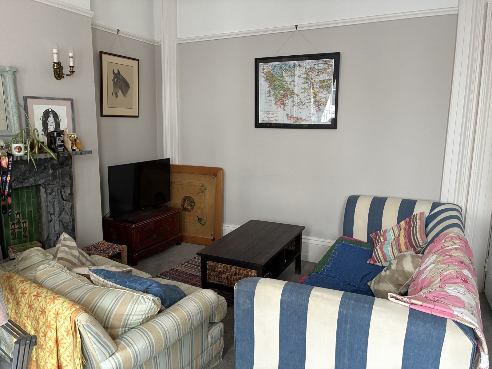 Charming and open flat 5 minute walk from the sea in the village of Kemptown