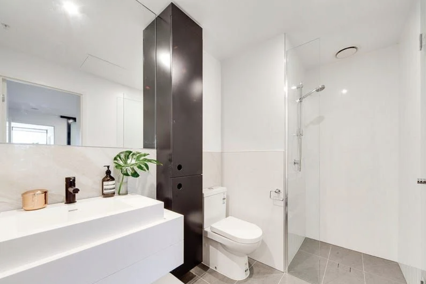 Inner City Apartment in fun part of Melbourne