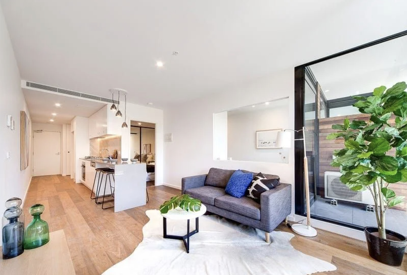 Inner City Apartment in fun part of Melbourne