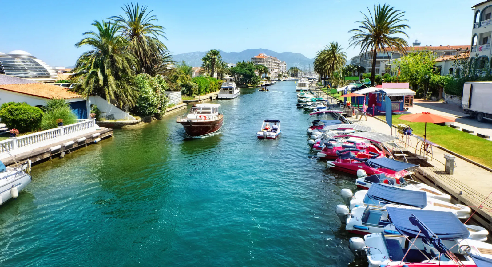 Petit coin calme Espagnol à Empuriabrava