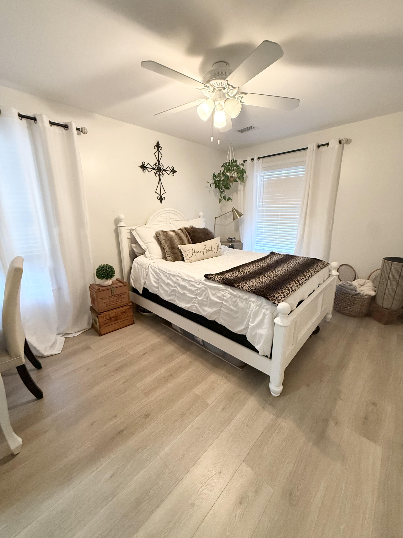 Casa renovada en Charleston con hermosas vistas al agua, cerca del centro histórico y las playas