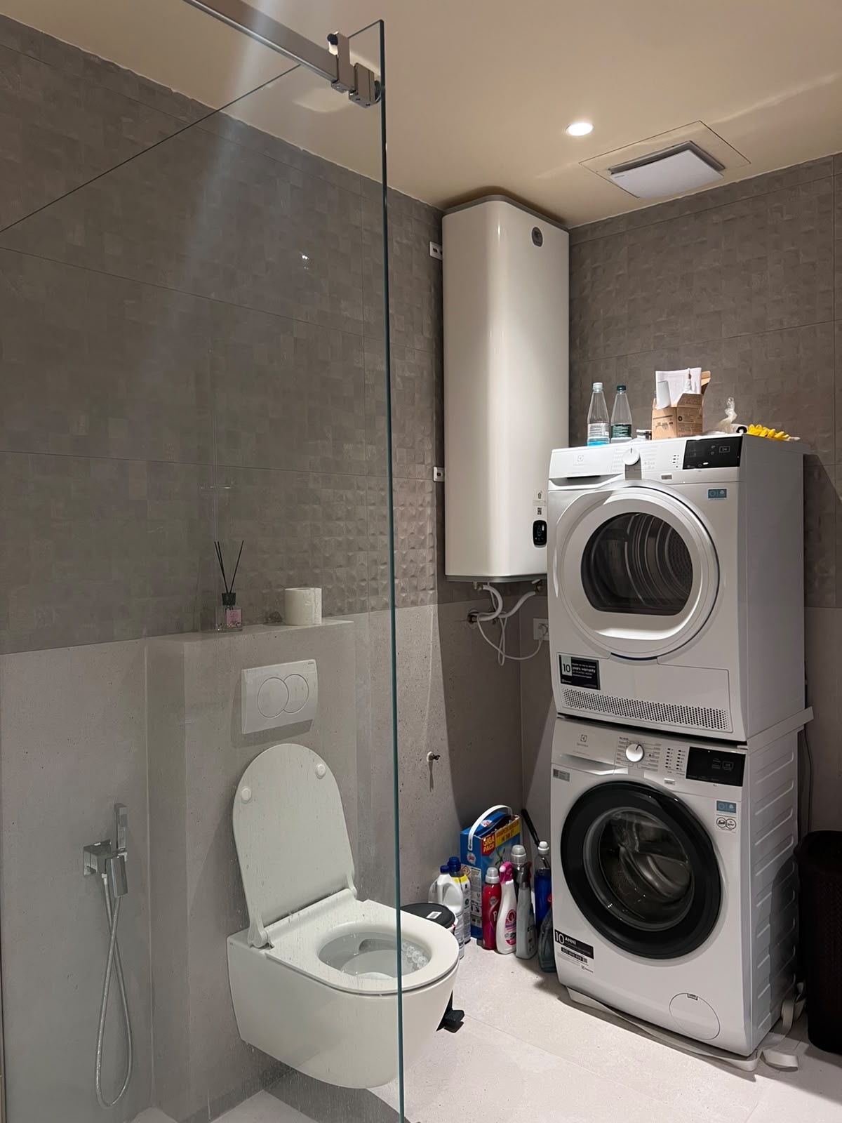 Frisch eingerichtete Wohnung im Herzen Südalbaniens!