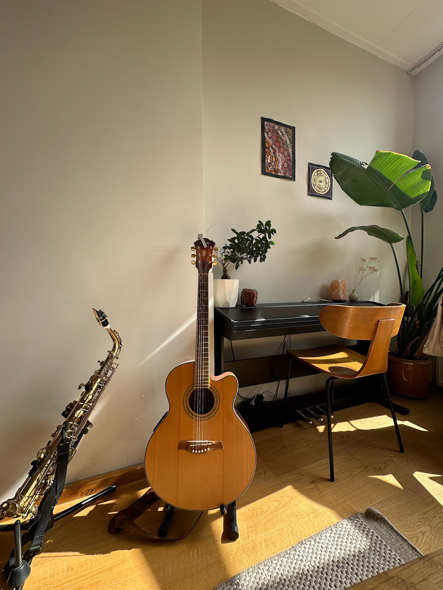 Very bright, spacious and calm Rotterdam apartment