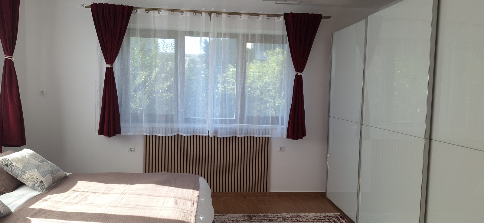 Apartamento de 1 quarto cercado pela natureza