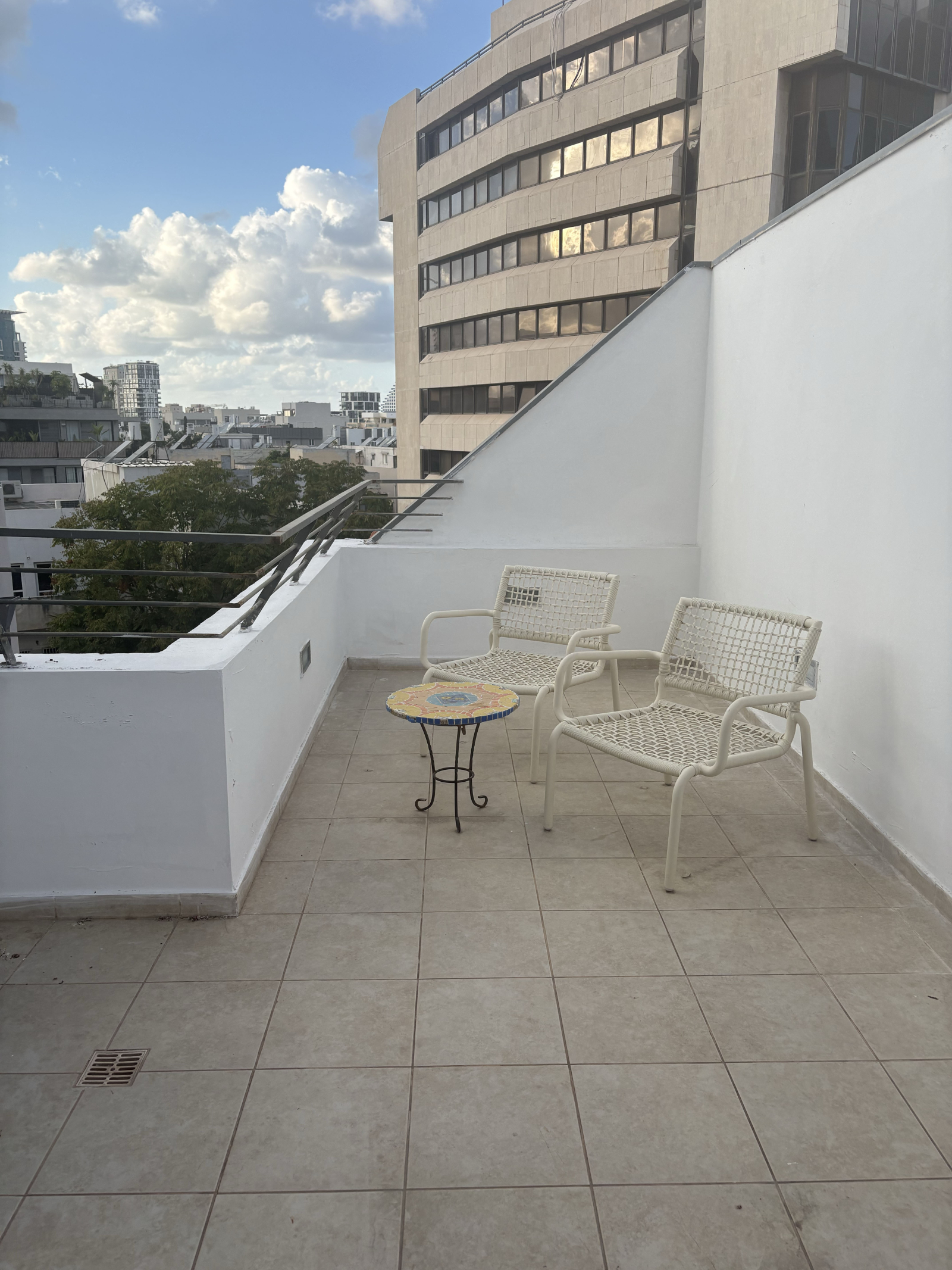 Beautiful designer penthouse near the beach