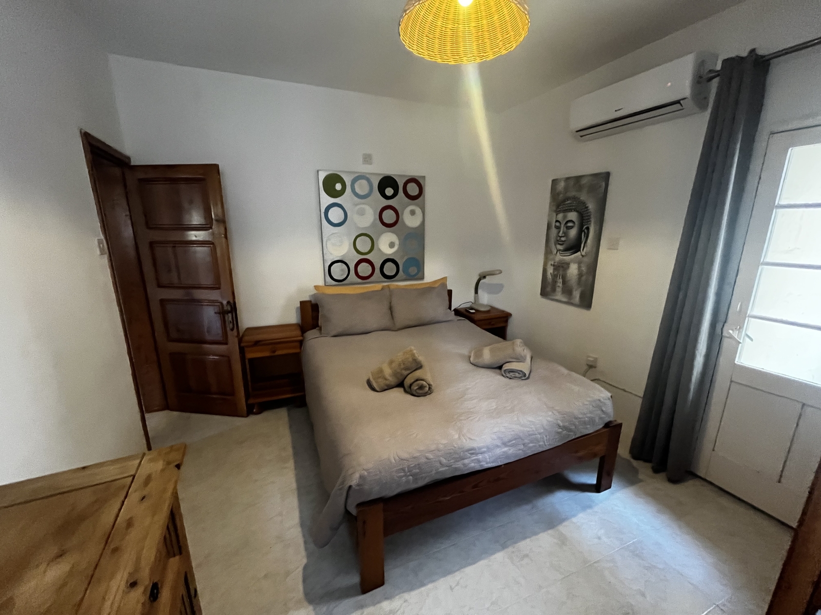 Super Sunsets & Seaviews from a Traditional Apartment! (Gozo)