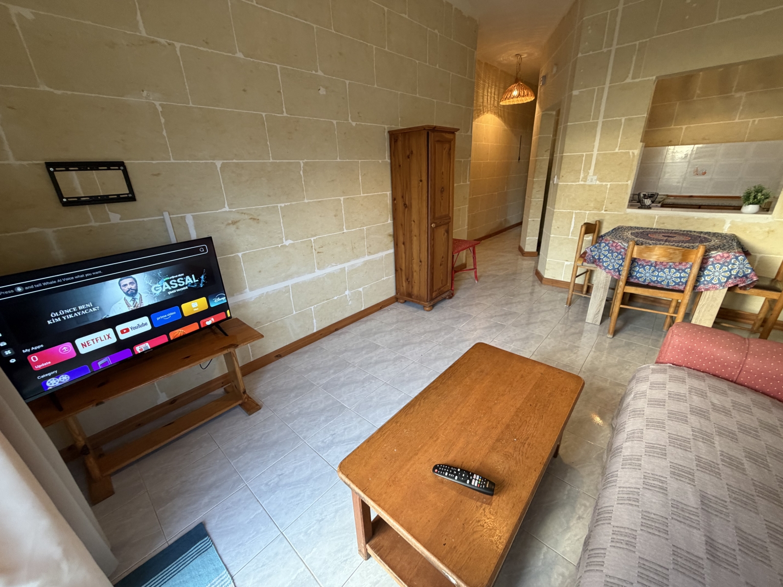 Stunning Seaviews & Sunsets from a Traditional Apartment (Gozo)