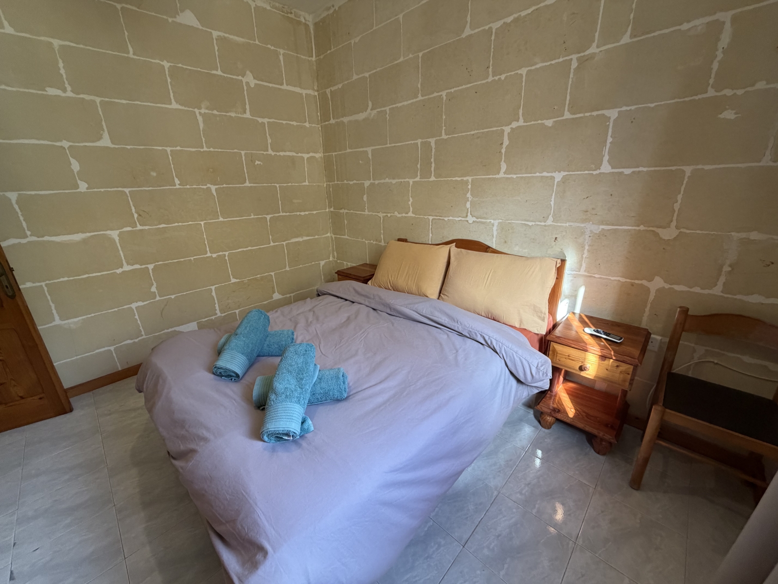Stunning Seaviews & Sunsets from a Traditional Apartment (Gozo)