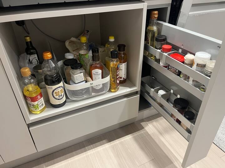 Modern Private Room in a Seoul Apartment near Central Seoul