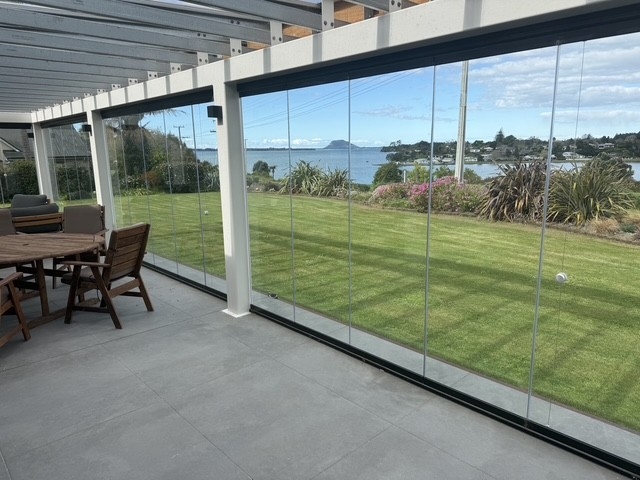 Casa tranquila, jardín espacioso, vistas impresionantes
