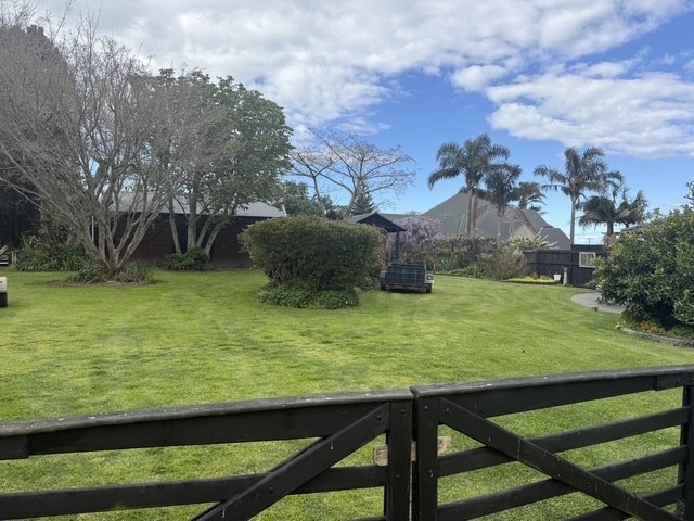 Casa tranquila, jardín espacioso, vistas impresionantes