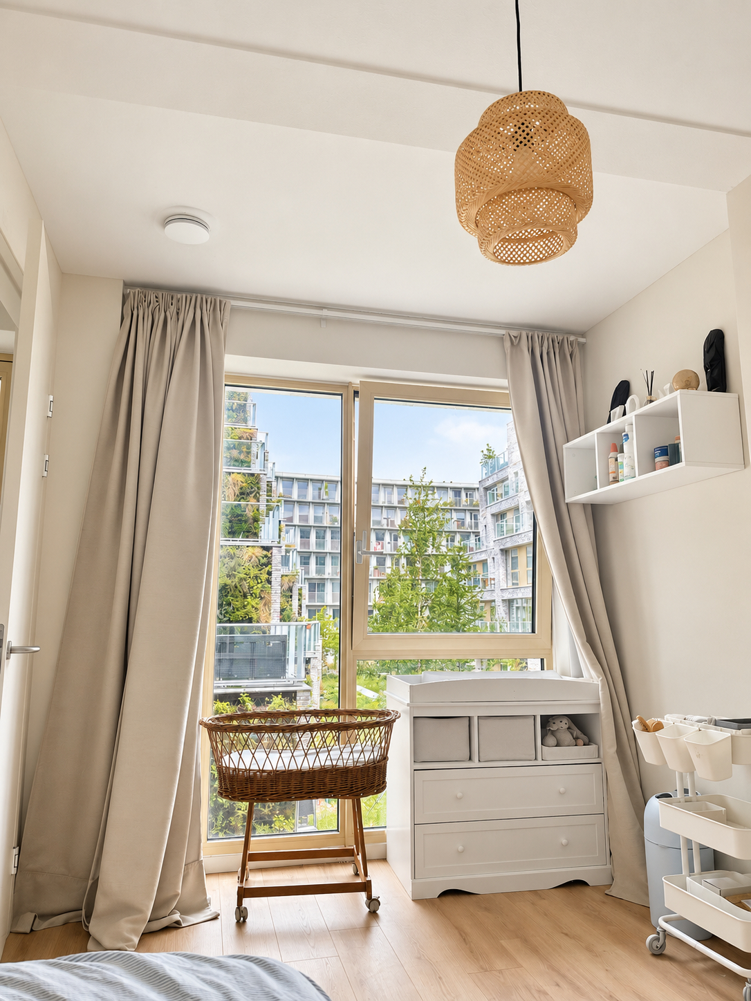 Charming and Spacious 2 BDR apartment
