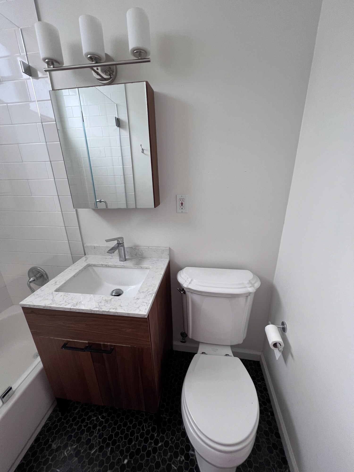 Sunny 2-bedroom house in Ingleside, San Francisco