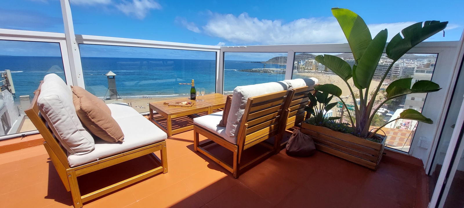 Penthouse d’une chambre avec vue sur la plage de Las Canteras
