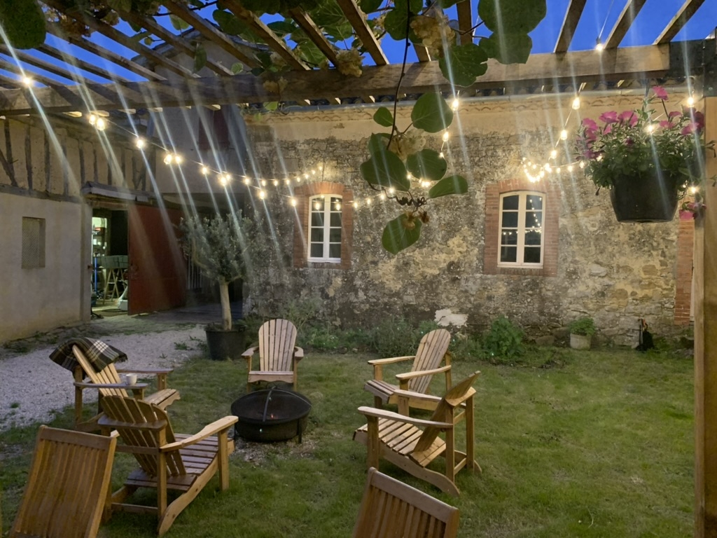 Luxury in Nature. Country Comfort and Historic Charm in the South West of France